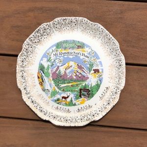 Vintage Mt. Rainier Washington Decorative Plate